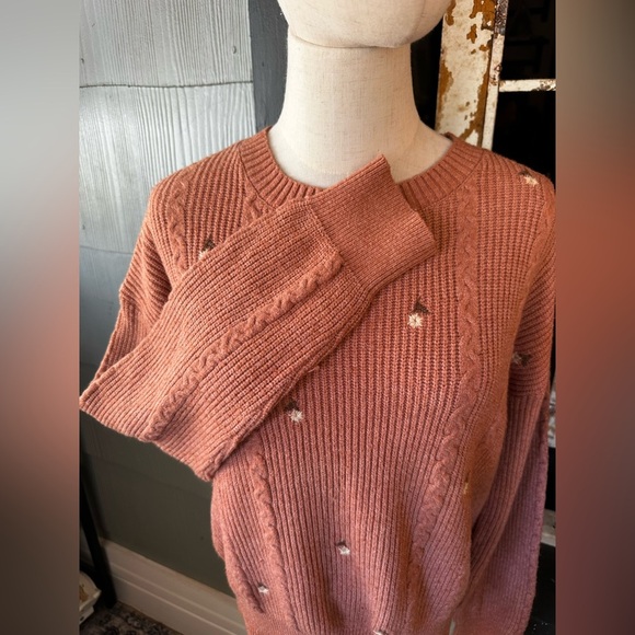 Hem & Thread Rust Sweater with Floral Accents Cable Knit - Picture 5 of 6